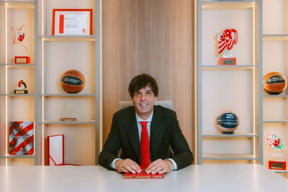 Milo&scaron; Teodosić