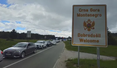 (VIDEO) Nik&scaron;ićani satima zarobljeni na granici: Kolone kilometarske, među putnicima djeca i stari
