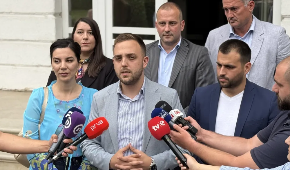 (VIDEO) Vladajuća većina traži dogovor oko predsjednika Skup&scaron;tine Glavnog grada, a uslovljavaju se