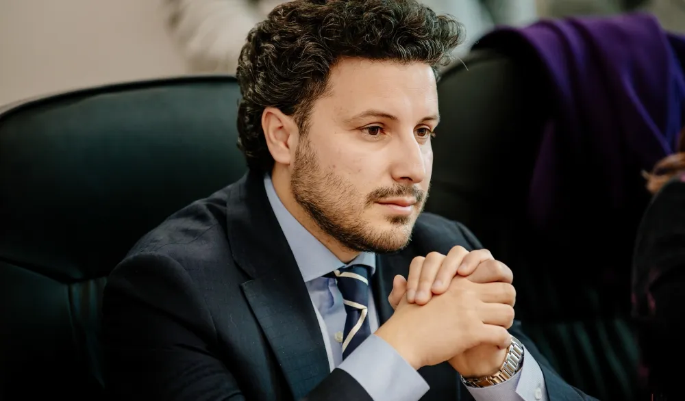 Abazović o incidentu: Bemaks djeluje kao paralelna država, poku&scaron;ali su da pokažu da njima niko ne može ni&scaron;ta