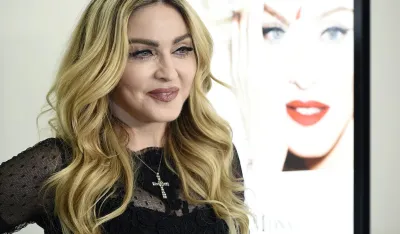 Madona priredila spektakl na Tajms skveru: Pjevačica premijerno izvela nove pjesme i najavila album
