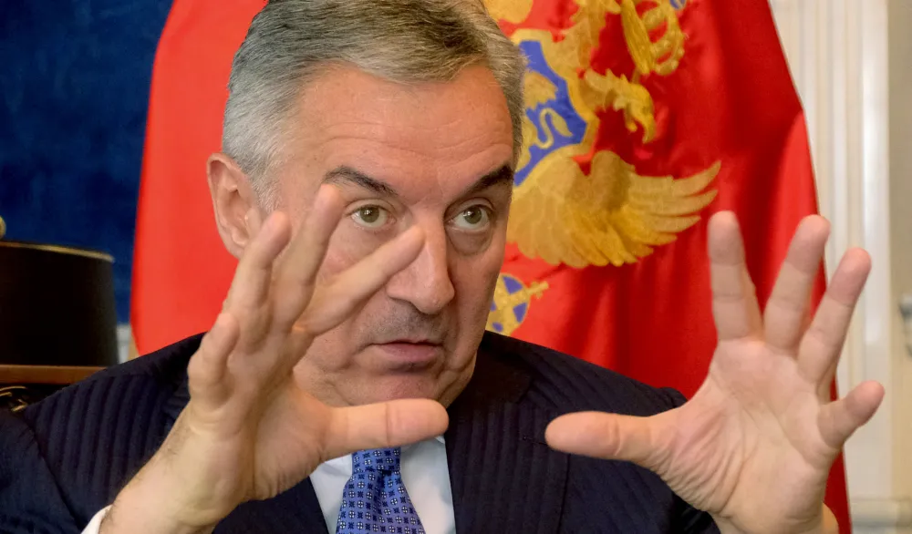 Đukanović o Vučićevom "čarter letu": Jasno je svima kome je ovo trebalo