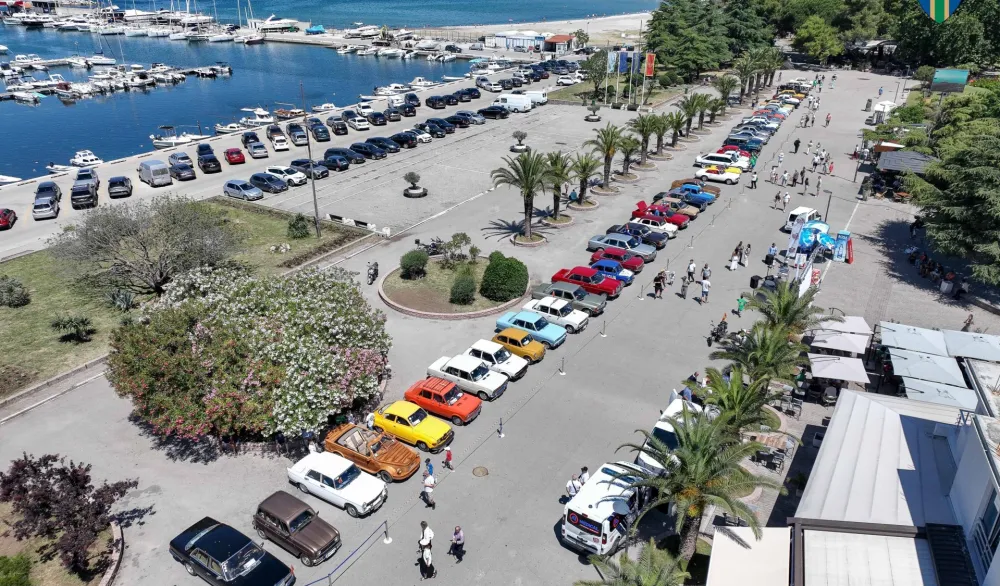 Bar domaćin međunarodne oldtajmer revije: Predstavljeno vi&scaron;e od 50 oldtajmera