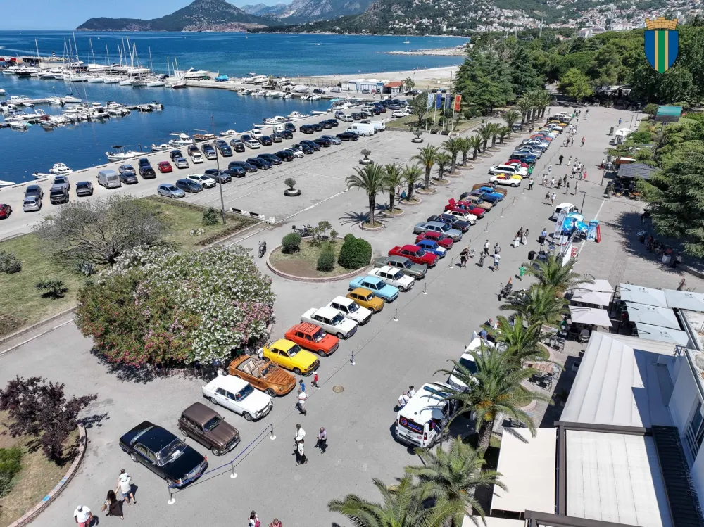 Bar domaćin međunarodne oldtajmer revije: Predstavljeno vi&scaron;e od 50 oldtajmera