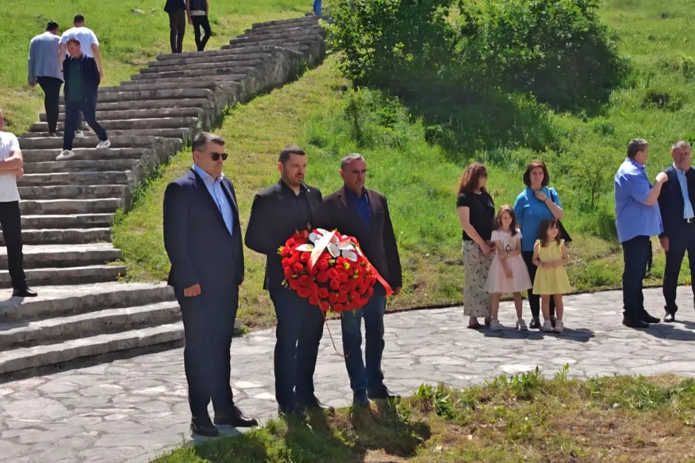 URA: Da se nikada ne zaborave nevine žrtve zvjerski i svirepo ubijene u Dolima
