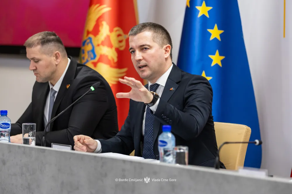 Bečić: Crna Gora se pokazala kao pouzdan i odgovoran domaćin; &Scaron;ćepanović: UP tražila informacije od BIA, nijesmo dobili odgovor o Zviceru