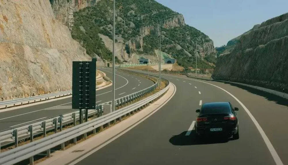Auto-putem od početka godine pro&scaron;lo skoro 1,2 miliona vozila