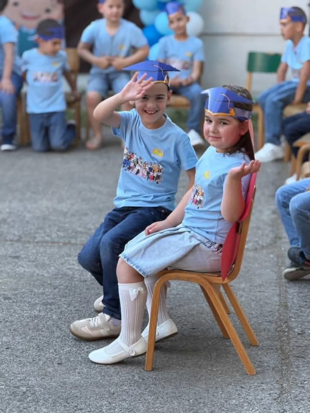 (FOTO/VIDEO) Sokolići se iz vrtića vinuli ka &scaron;koli