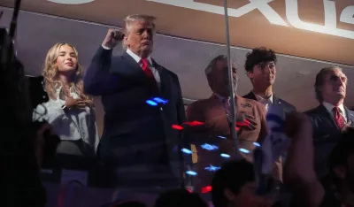 Donald Tramp NBA finale