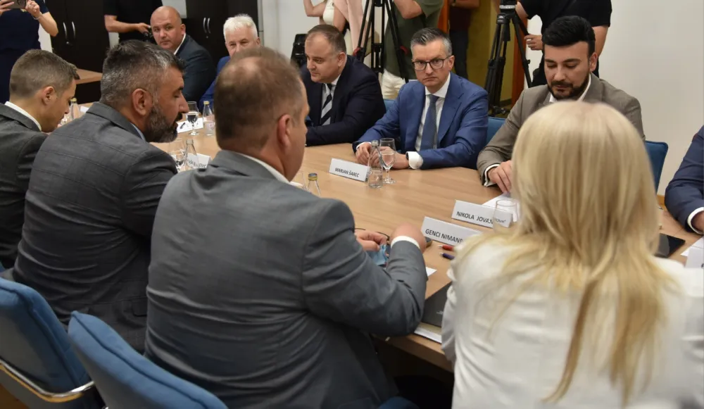 sastanak sa &Scaron;arecom