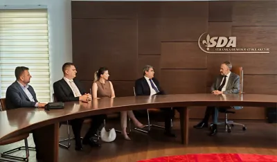 Ibrahimović i Izetbegović razgovarali o položaju Bo&scaron;njaka u regionu
