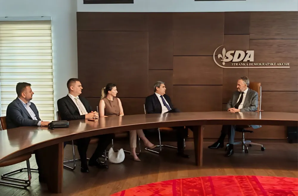 Ibrahimović i Izetbegović razgovarali o položaju Bo&scaron;njaka u regionu