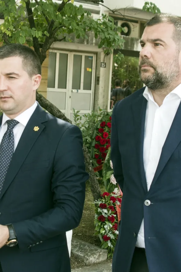 Bečić i Krapović obilaze vojnike koji su bili angažovani na Samitu EU - Zapadni Balkan