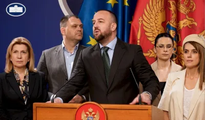 Nikolić: Zbog položaja penzionera, inicirali smo kontrolno saslu&scaron;anje ministara i direktora Fonda PIO