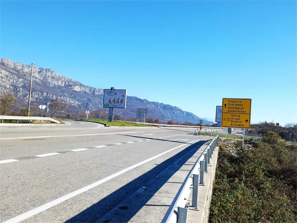 Saobraća se nesmetano,vožnju prilagoditi uslovima na putu
