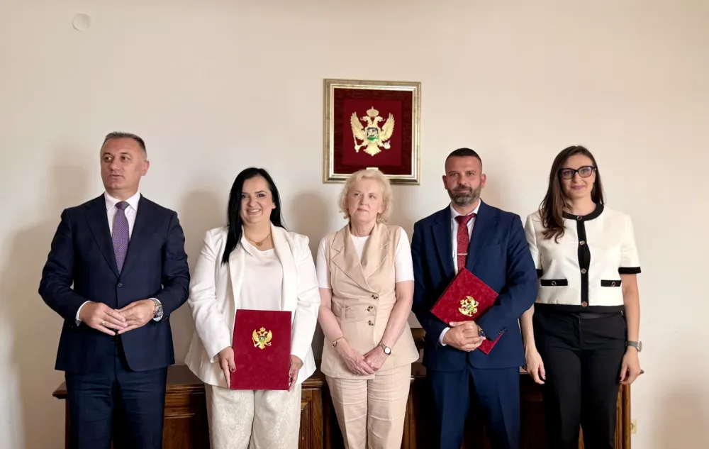 Ni&scaron;ić, Gutić i Perčobić potpisali Memorandum za program START 20: Nova &scaron;ansa za mlade bez roditeljskog staranja