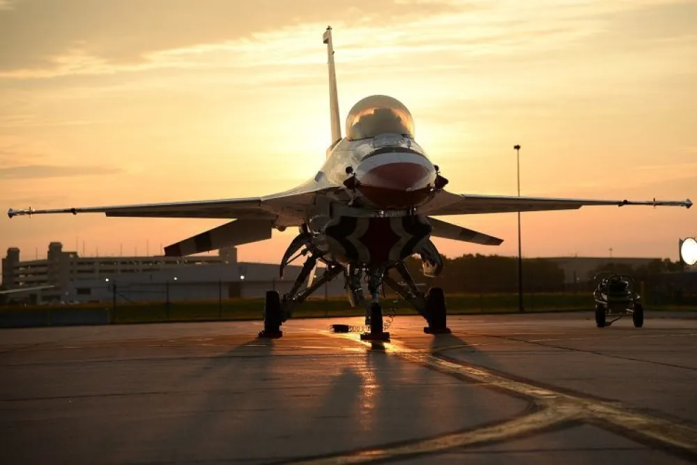 Mađarska poslala borbene avione na izraelski avion
