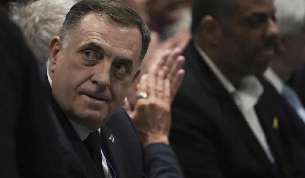 Dodik: Nećemo glasati za ulazak u EU, preplavljena je sa 40 miliona migranata