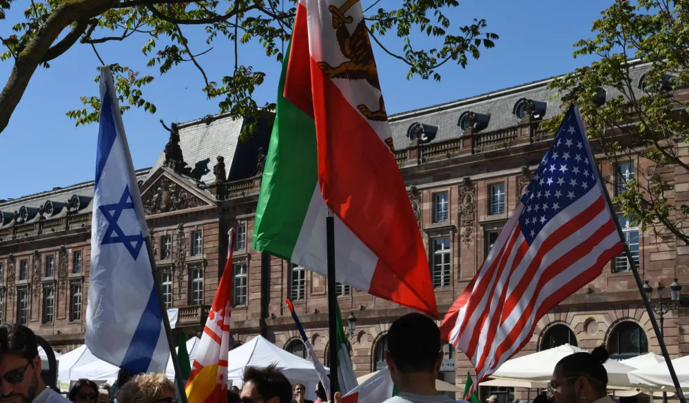 (UŽIVO) Tramp: Iran upravo pristao da nikada neće posjedovati nuklearno oružje; Sajber napad na četiri iranske banke