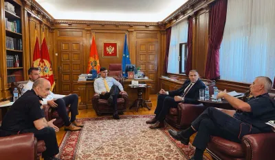 &Scaron;aranović i &Scaron;ćepanović: Policija spremna za turističku sezonu, pojačane mjere na granicama