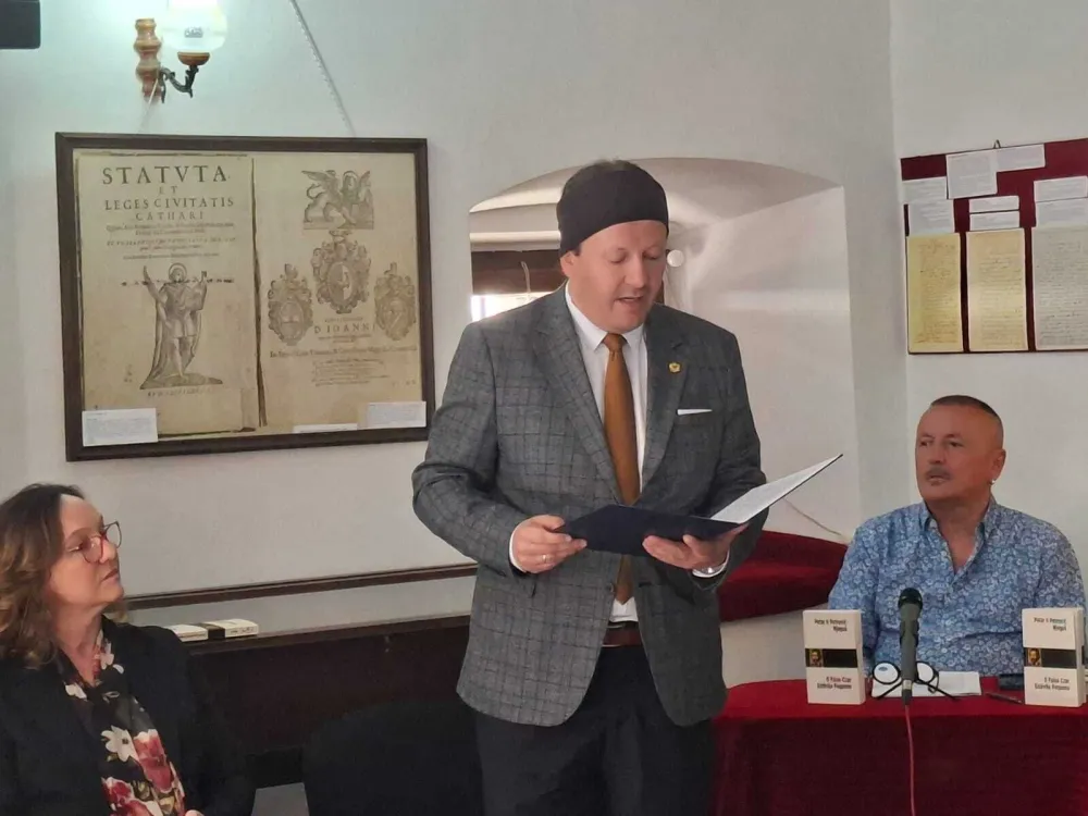 Мрваљевић говорио на отварању скупа