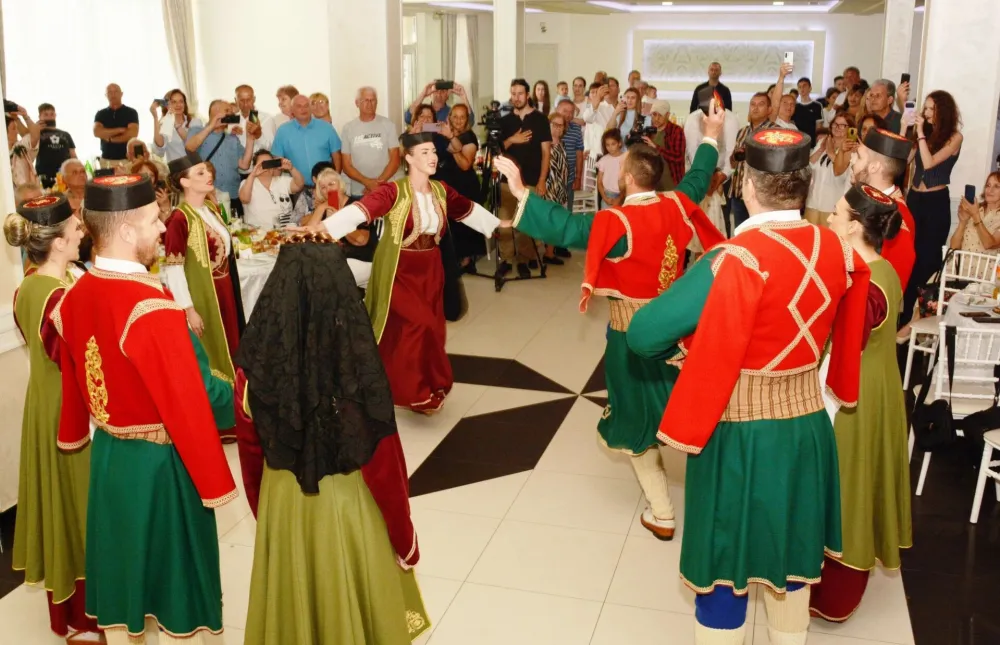 Bratstvo Čolaković&nbsp;čuva korijene, tradiciju i porodično jedinstvo