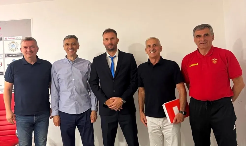 Novović u dru&scaron;tvu komisije