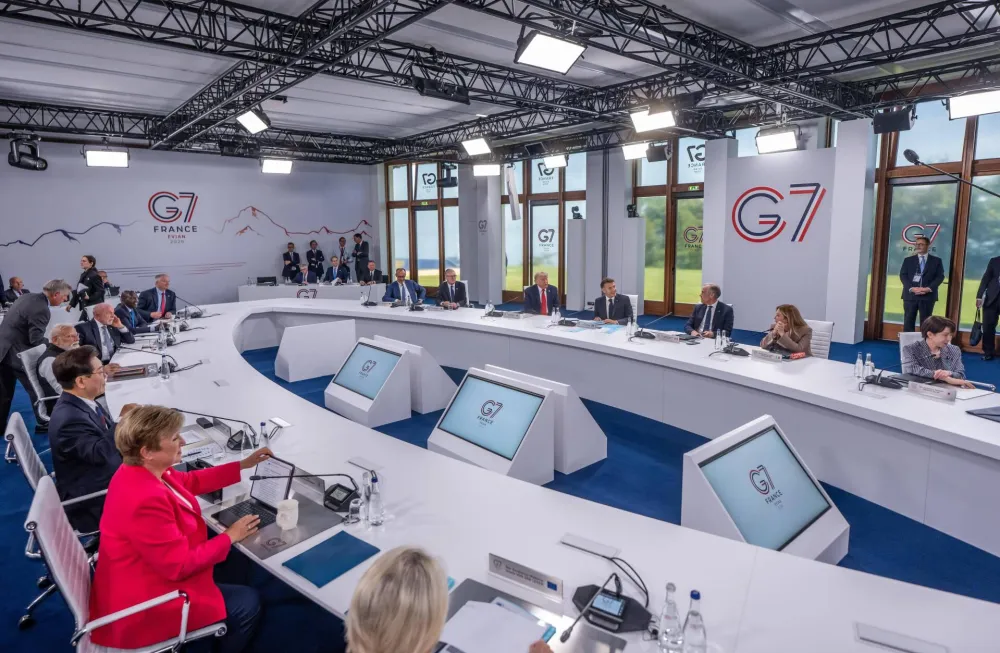Makron: G7 poziva na hitan prekid nasilja u Libanu i na Zapadnoj obali