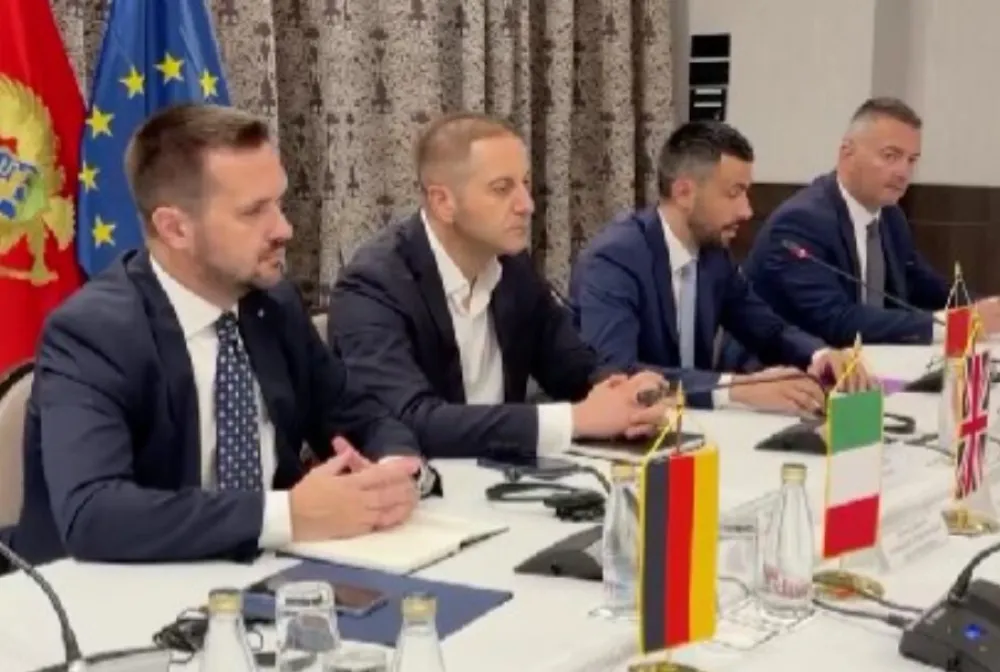 Opozicija sa predstavnicima EU: Evropski put Crne Gore zahtijeva izlazak iz parlamentarne krize