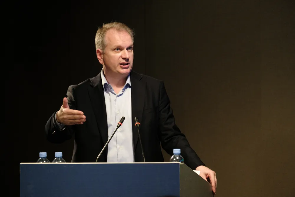 Srđan Perić
