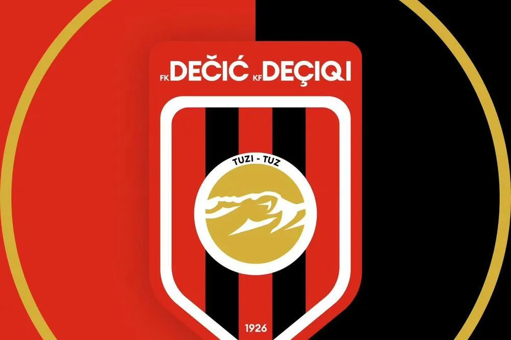 Novi grb Dečića