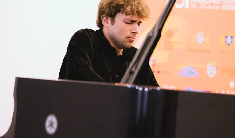 Mihail Kambarov osvojio Gran pri MIPF-a