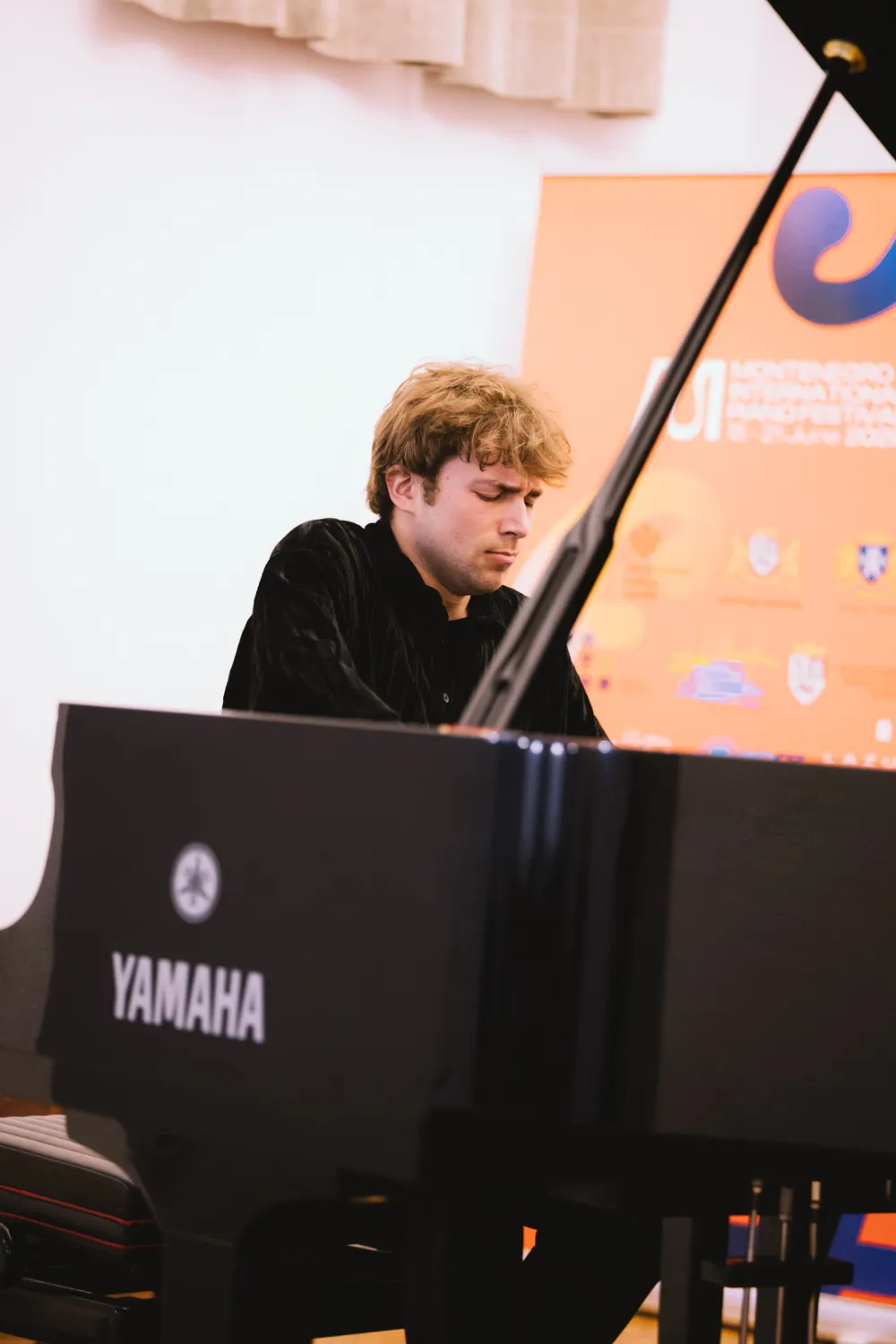 Mihail Kambarov osvojio Gran pri MIPF-a