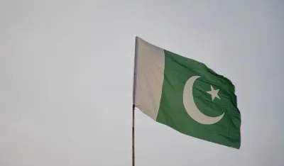 Pakistan: Eksplodirale dvije bombe na putu, najmanje sedmoro poginulih