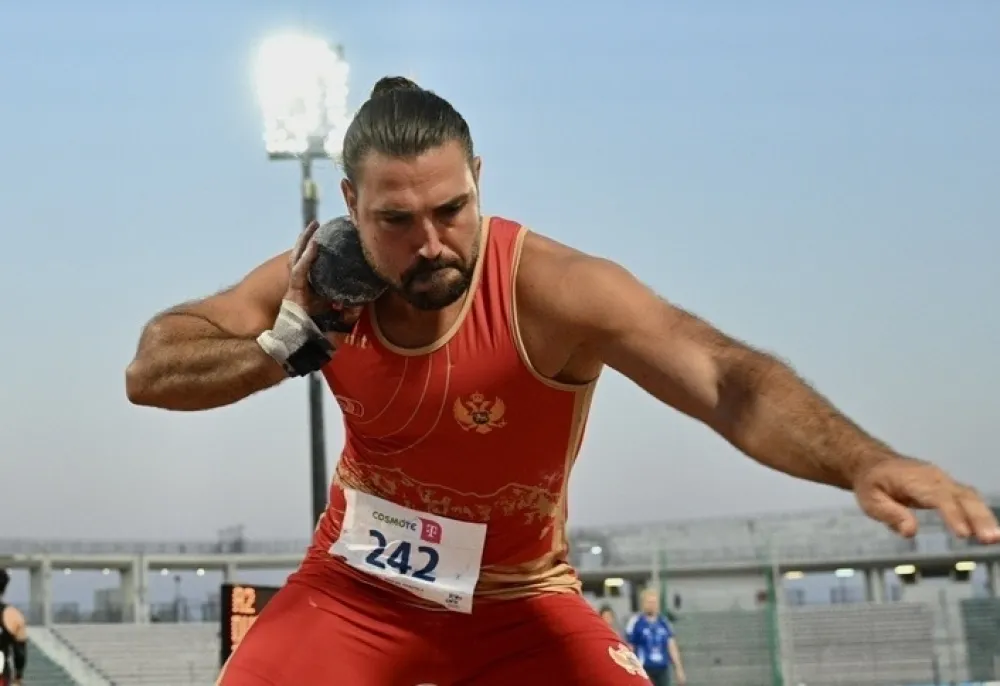 Toma&scaron; Đurović