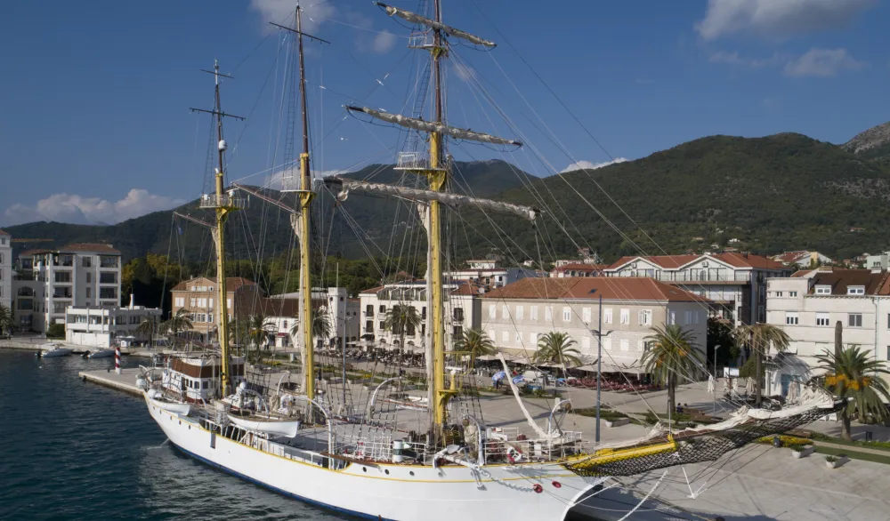 U Tivtu 15 odsto vi&scaron;e turista