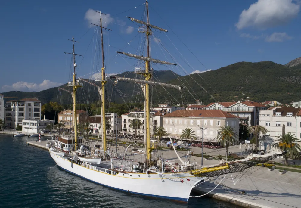 U Tivtu 15 odsto vi&scaron;e turista