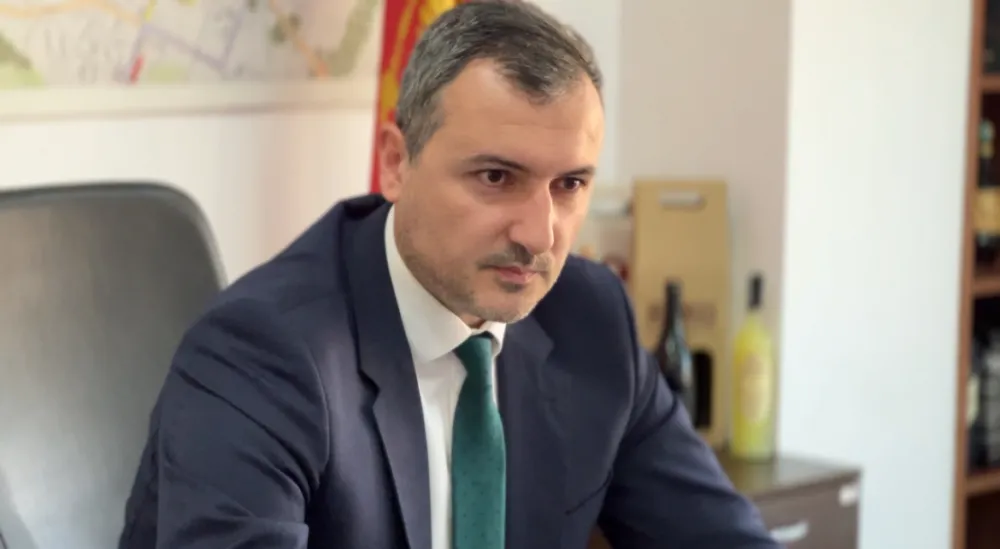 Deponija priprema otpad za izvoz: Za Srbiju ide 500 tona usitnjenih guma