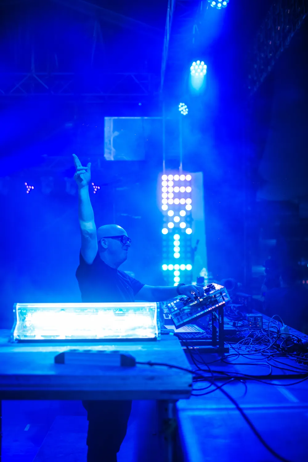 Čovjek techno-orkestar premijerno u Crnoj Gori