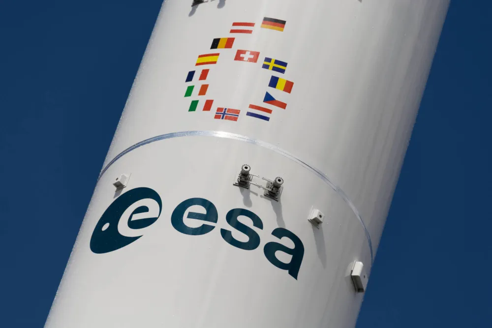 EASA naložila hitnu kontrolu krila na avionima &bdquo;erbas A380&rdquo; zbog pukotina