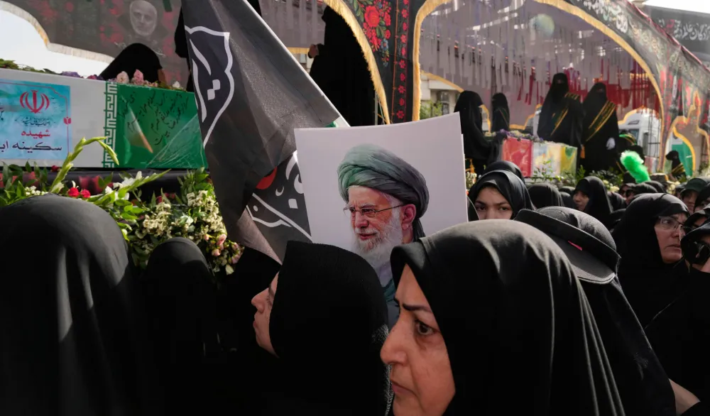 Iran objavio raspored sahrane Alija Hamneija, očekuje se 20 miliona ljudi
