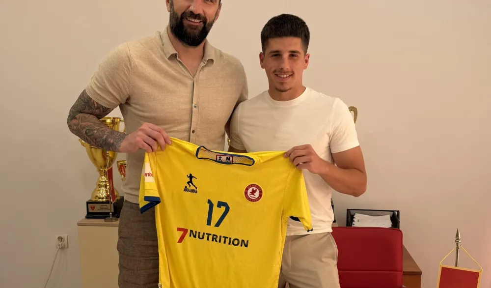 Račić u dru&scaron;tvu sportskog direktora Bogdana Milića