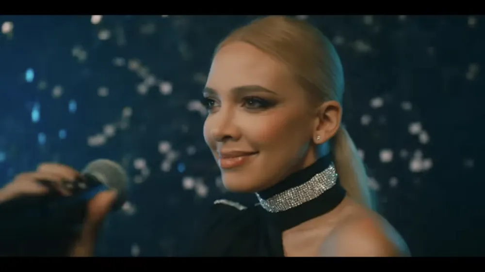 Milica Todorović predstavila dvije numere iz serije Pevačica