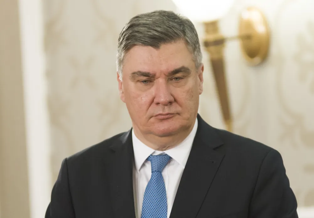 Milanović oduzeo sva državna odlikovanja Branimiru Glava&scaron;u