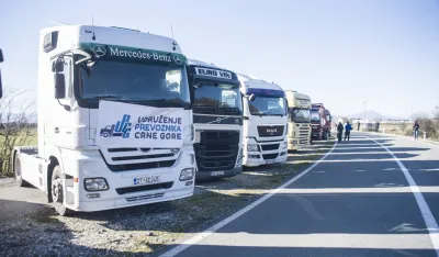 Traže istragu ili obustavljaju rad