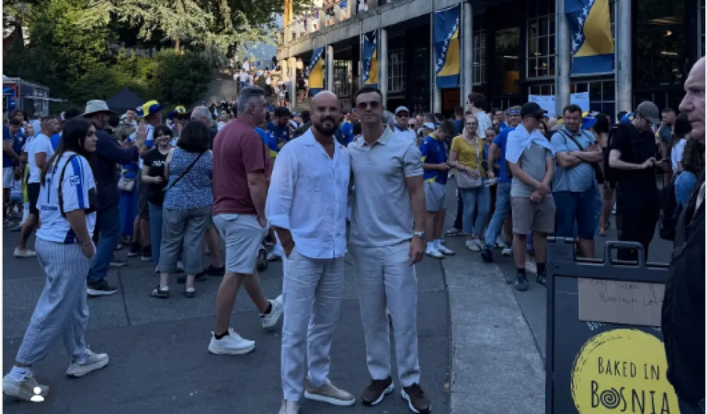 Boban Rajović bodrio Zmajeve sa tribina tokom utakmice protiv Katara u Sijetlu