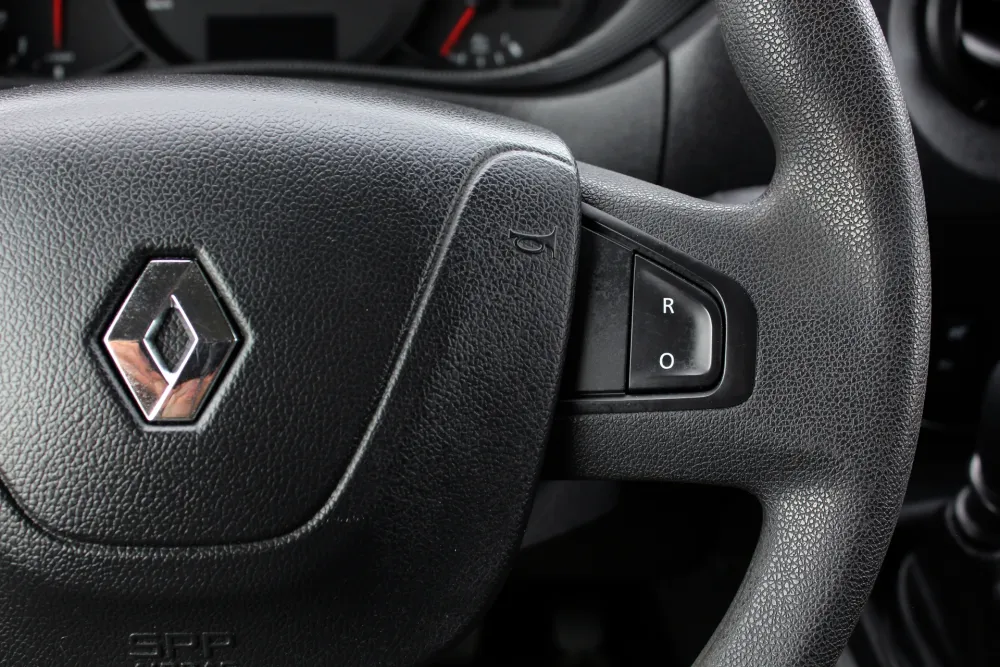Renault ukida 800 radnih mjesta u inženjerskom sektoru u Francuskoj