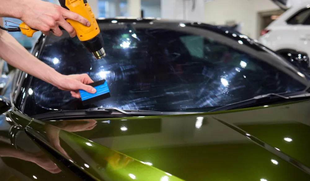 Cerada, folija ili zatamnjena stakla: &Scaron;ta najbolje &scaron;titi automobil od ljetnih vrućina?