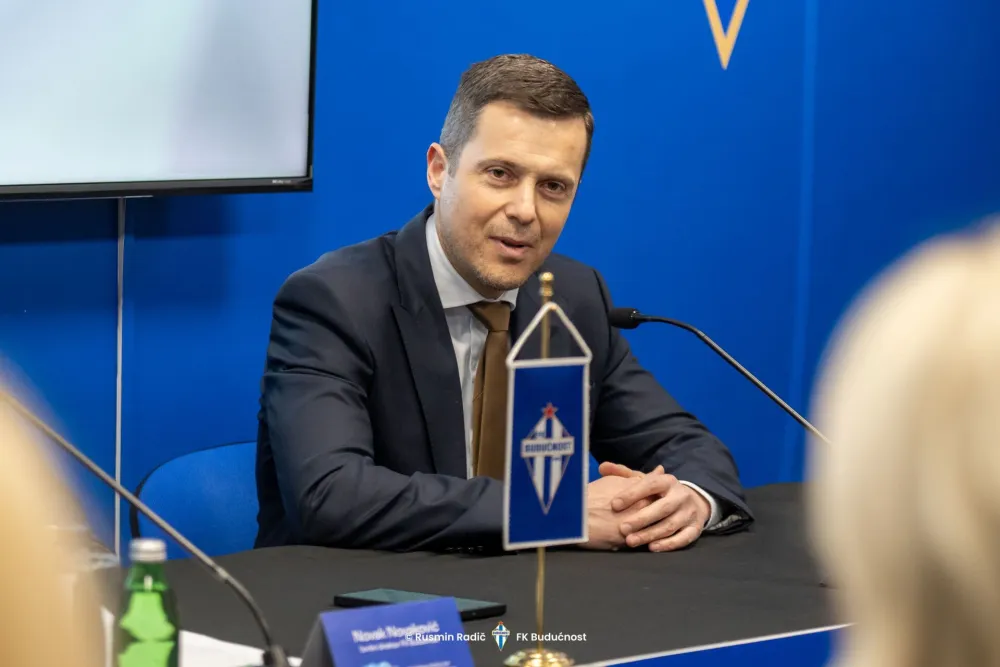 Sa&scaron;a Mujović