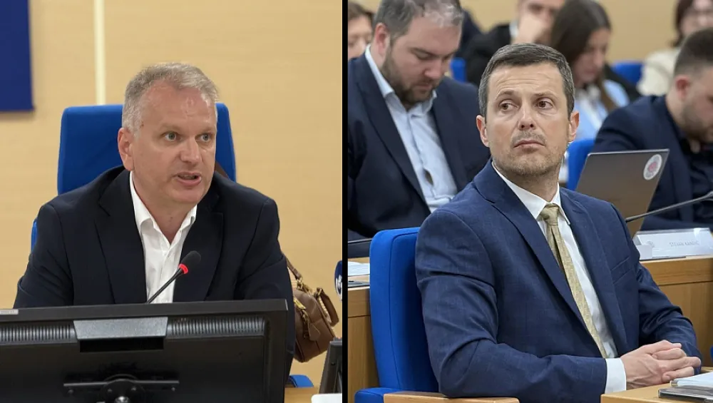 Perić, Mujović